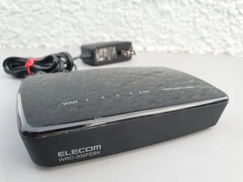 Microwaves, Aquariums, and Mirror Walls: A Field Guide to Your Home's Worst WiFi Spots
